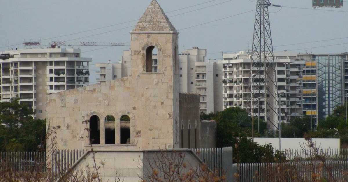 La chiesa di San Vito a Torre Tresca: l� dove per anni sorse la "baraccopoli" di Bari